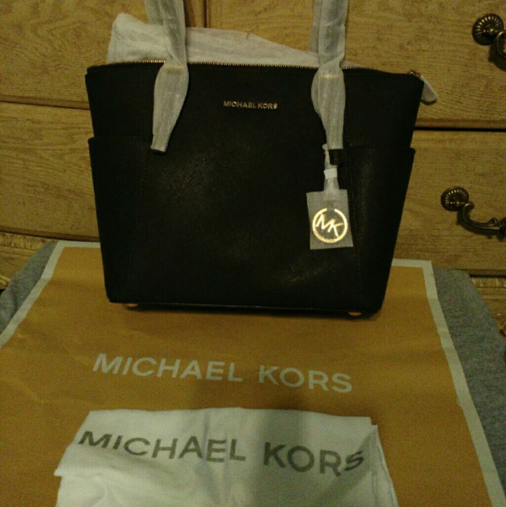 Authentic Michael Kors Purse